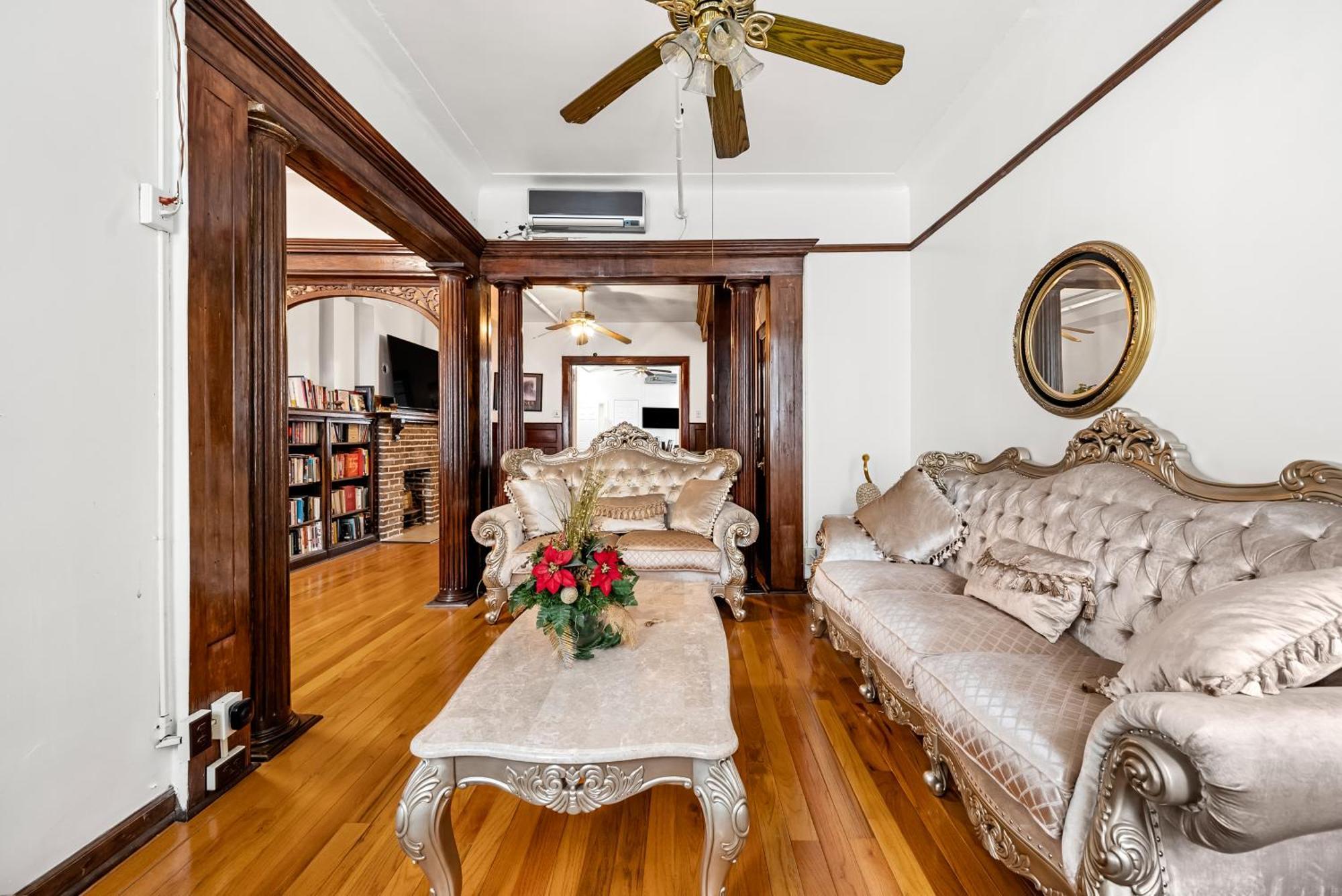 Klo Guest House New York Buitenkant foto